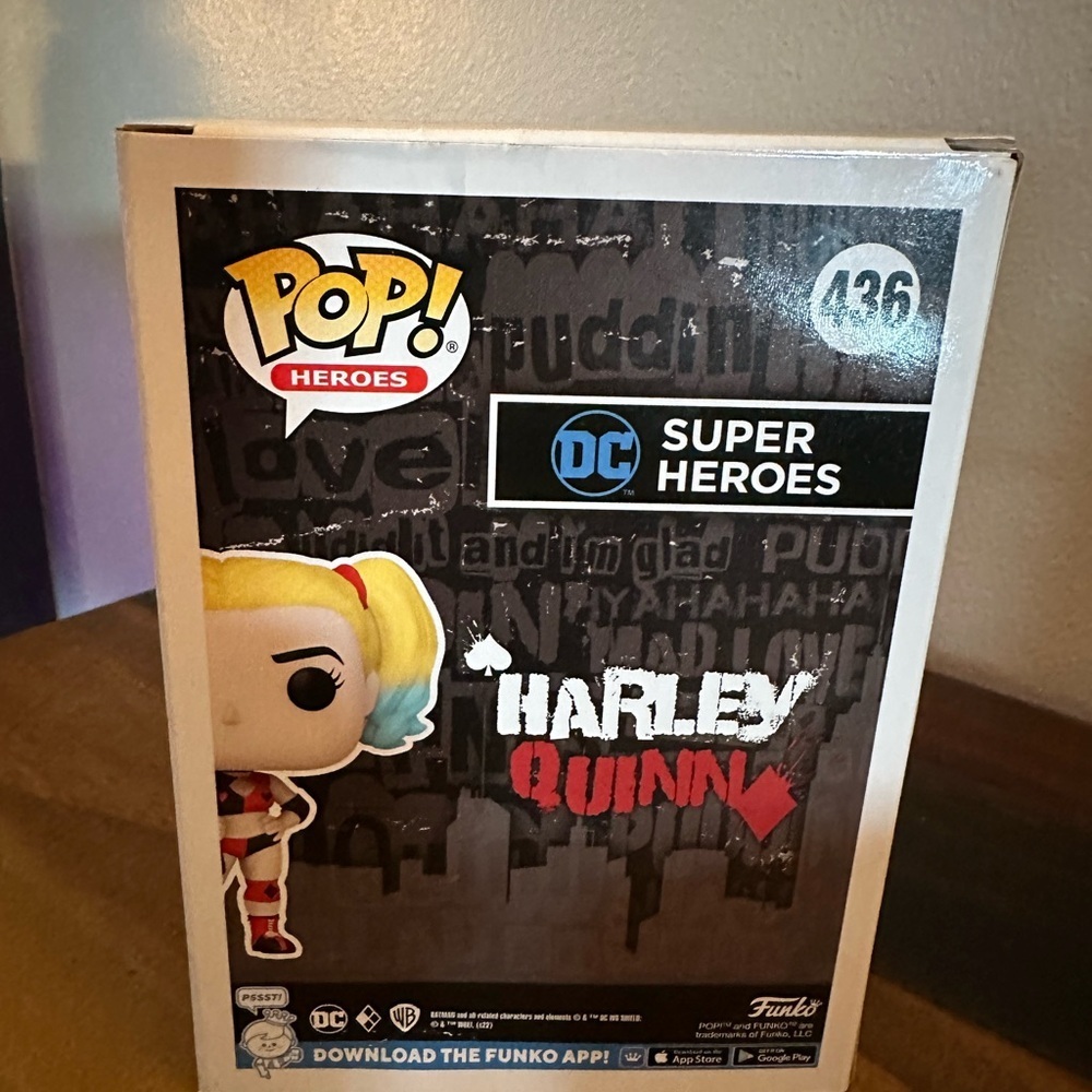 Funko Pop DC Super Heroes Harley Quinn With Belt PX 436 Vinyl Figure - Picture 3 of 6